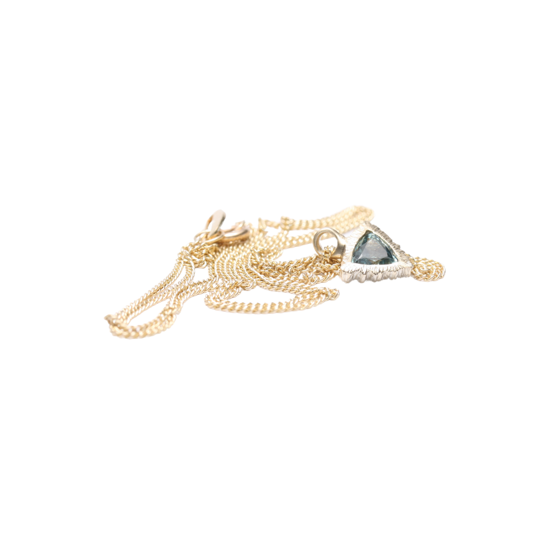 Stone Love Trilliant - Teal Sapphire