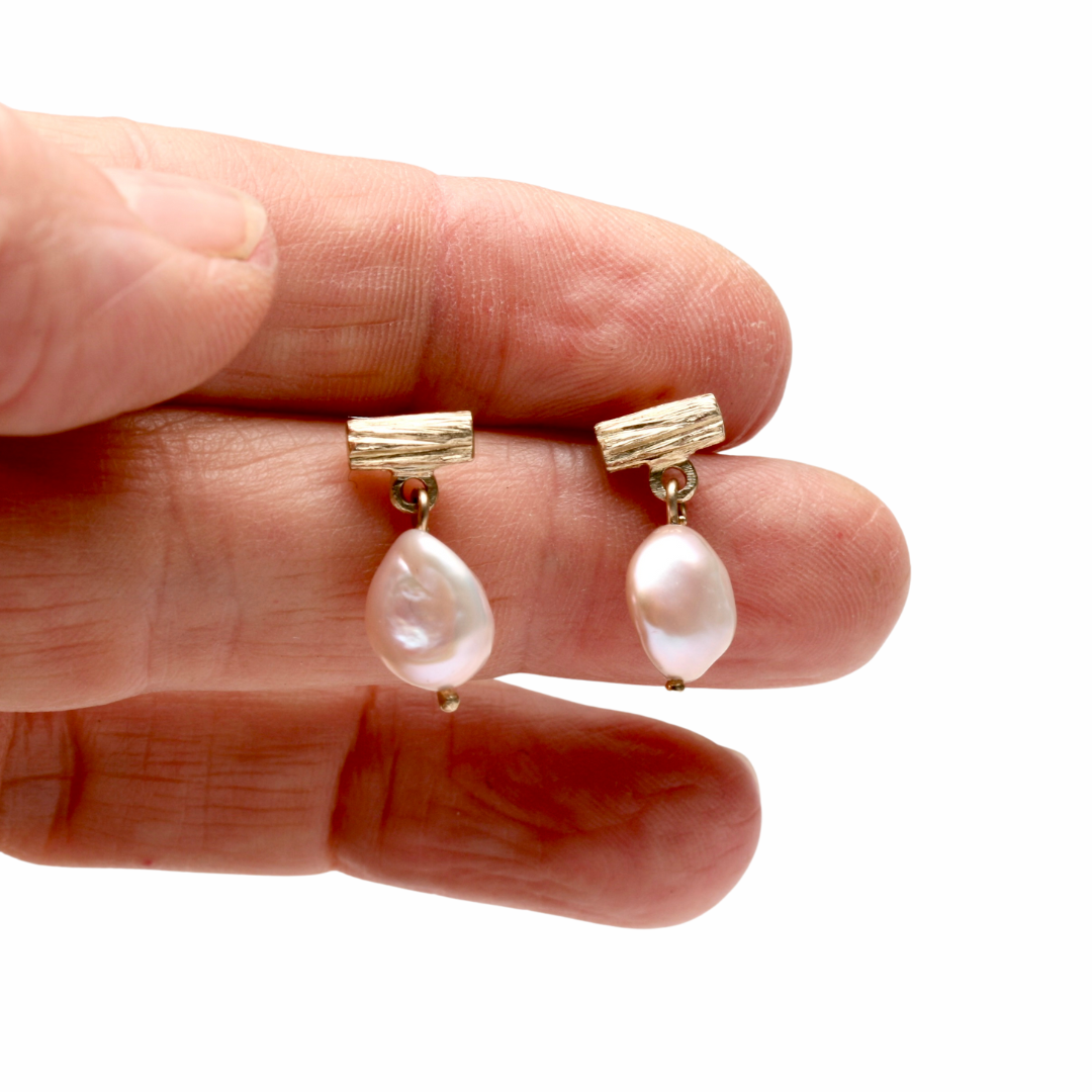 Lithic Fob with Pearl