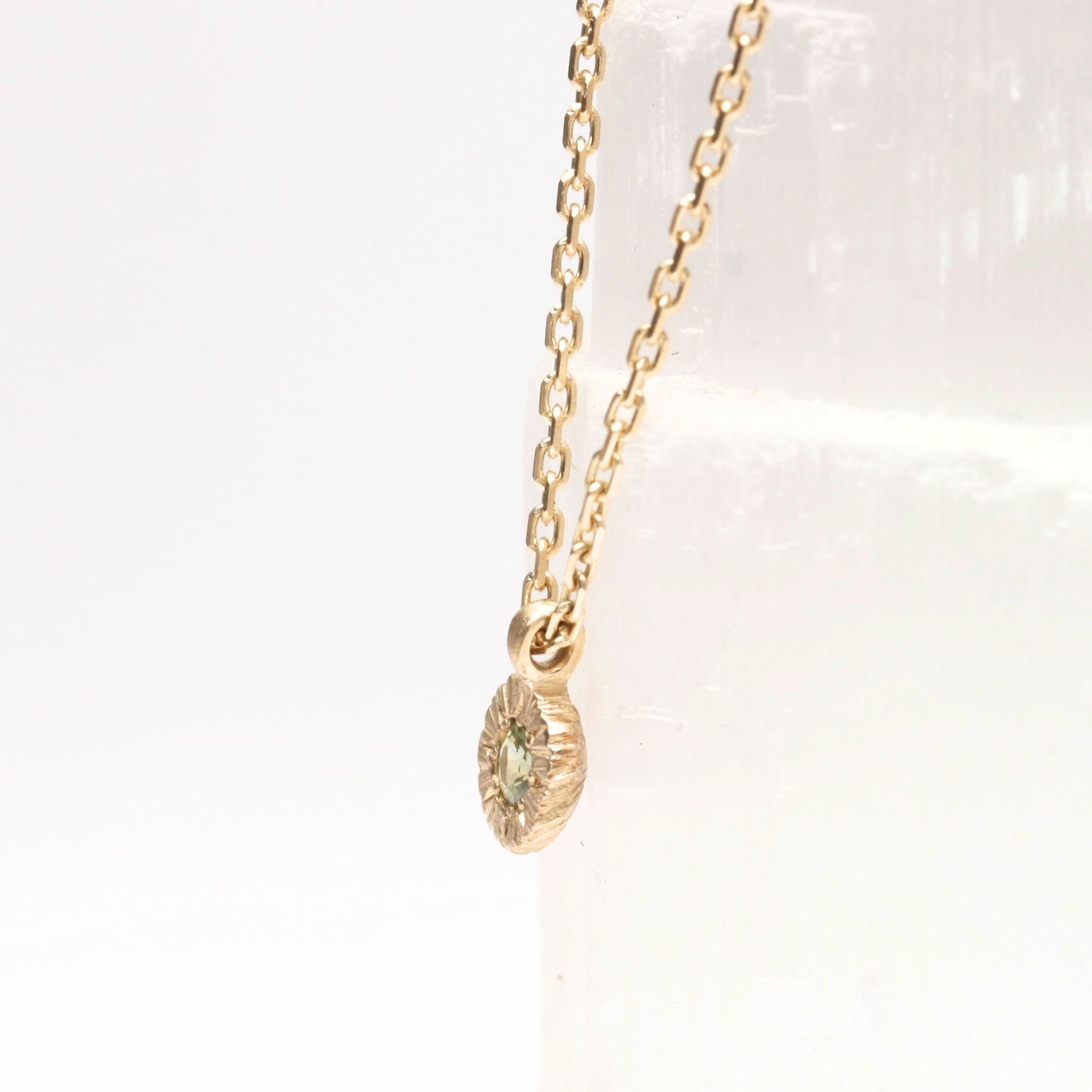 Stone Love Pendant - Gold with green sapphire